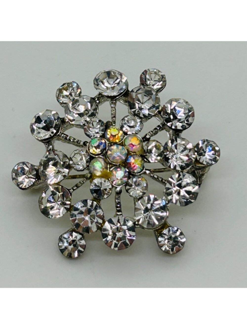 Rhinestone Starburst Snowflake Brooch Aurora Borealis Silver Tone Clear Vintage - Picture 2 of 12